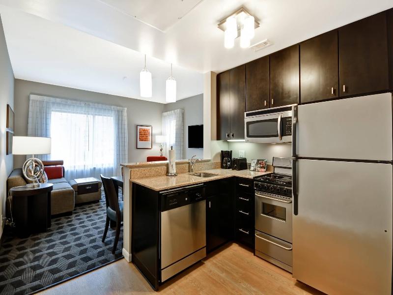 TownePlace Suites Dallas Lewisville image