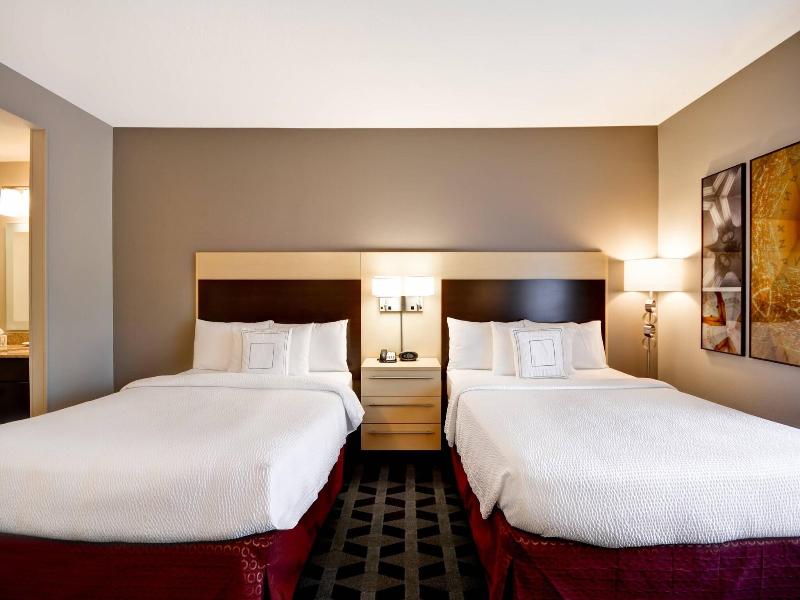 TownePlace Suites Dallas Lewisville image