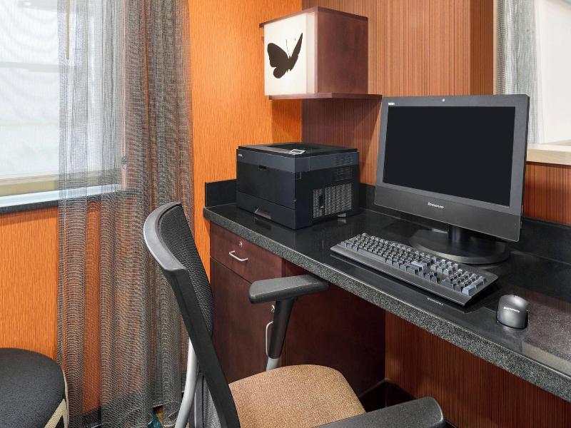 Fairfield Inn & Suites Lima image
