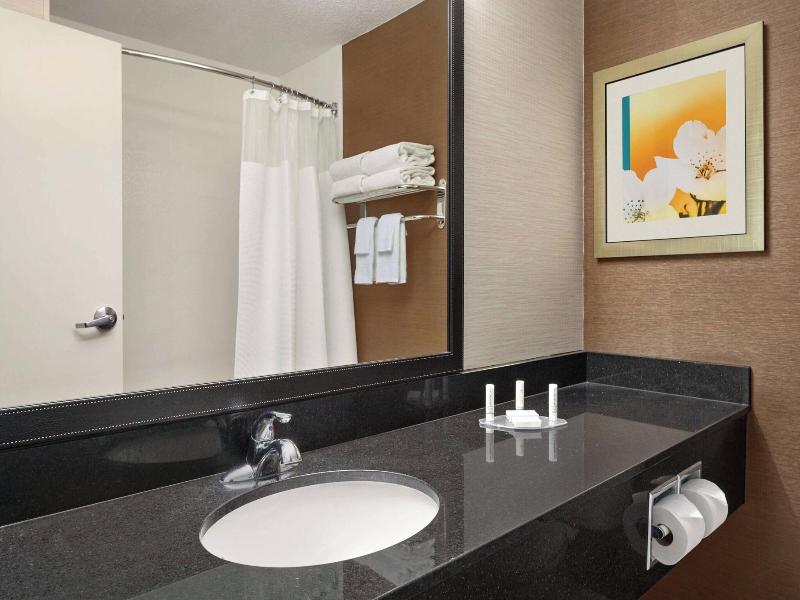 Fairfield Inn & Suites Lima image