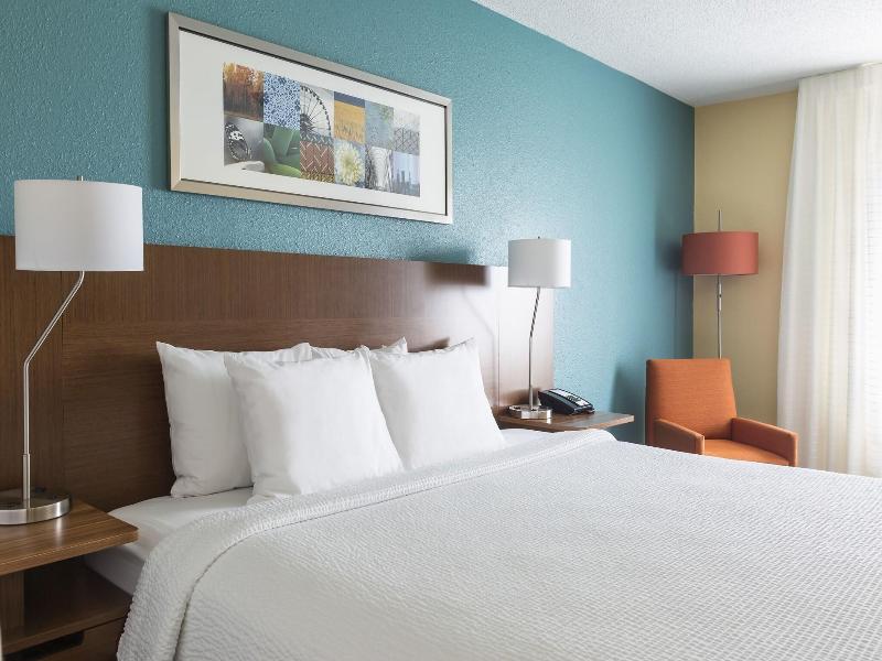 Fairfield Inn & Suites Springfield image