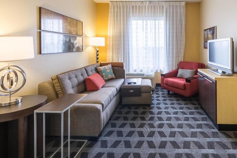 TownePlace Suites Dayton North image