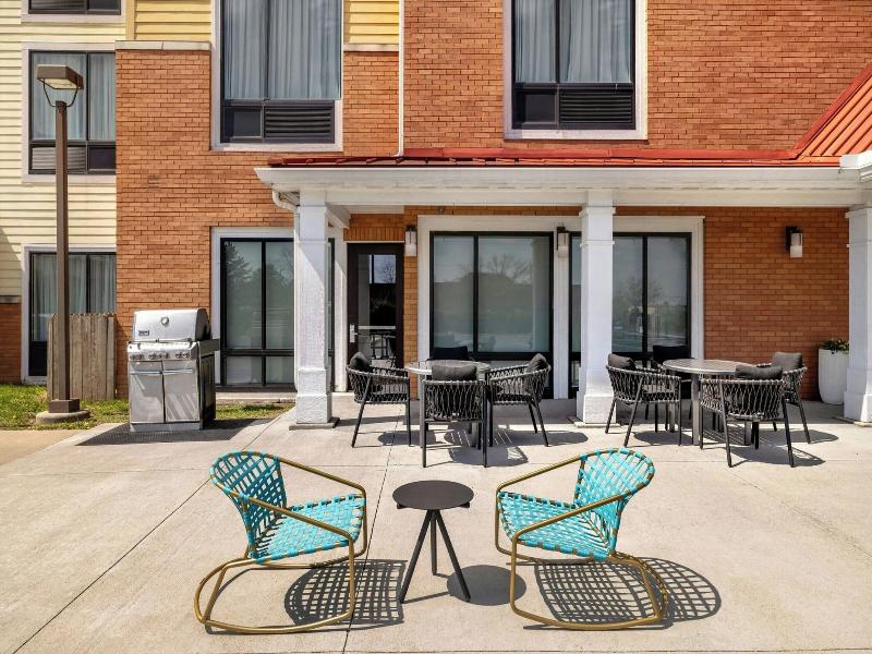 TownePlace Suites Dayton North image