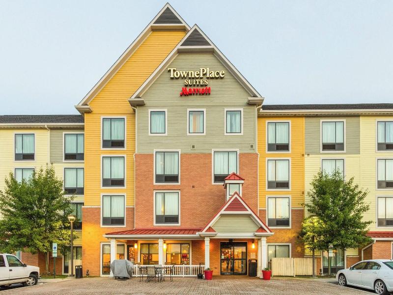 TownePlace Suites Dayton North image