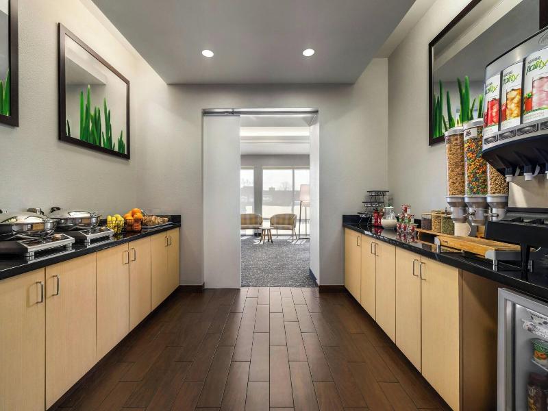 TownePlace Suites Dayton North image