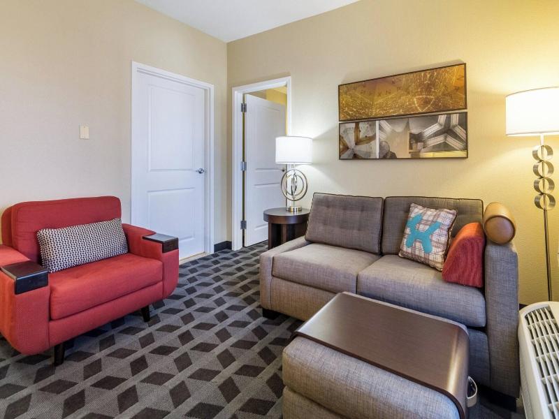 TownePlace Suites Dayton North image