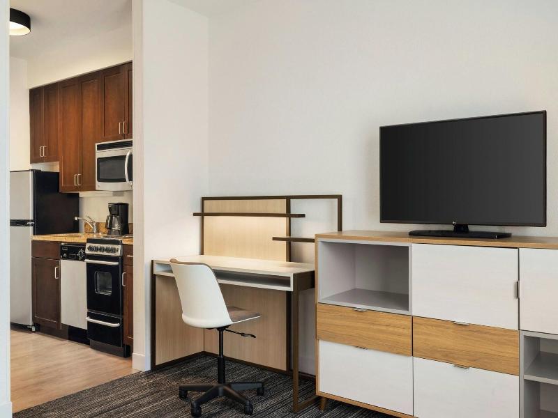 TownePlace Suites Dayton North image