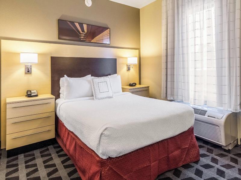 TownePlace Suites Dayton North image