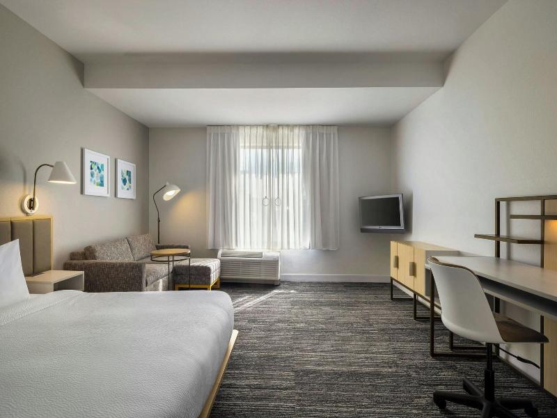 TownePlace Suites Dayton North image