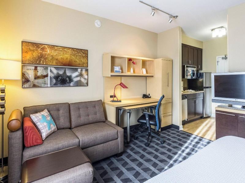 TownePlace Suites Dayton North image