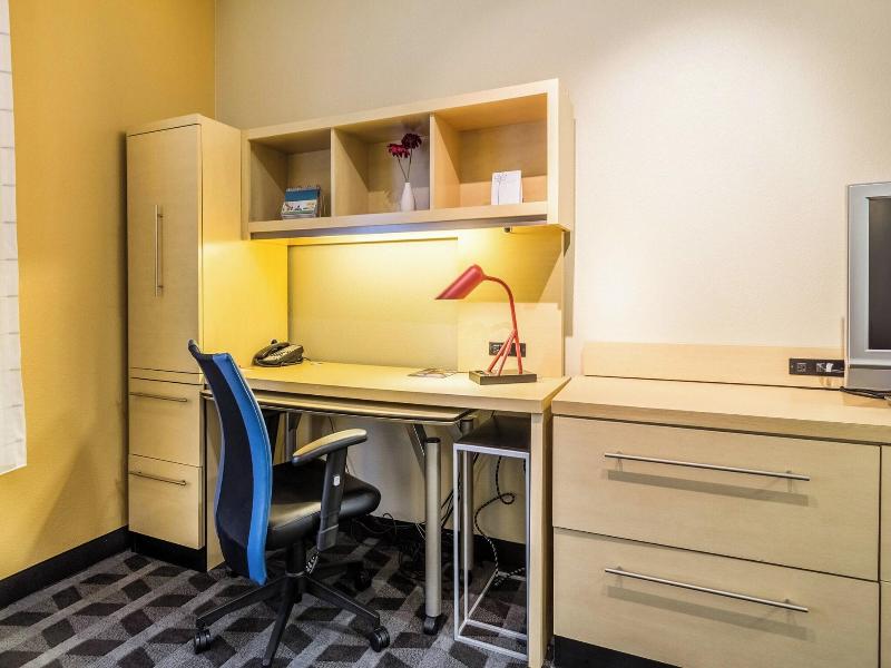 TownePlace Suites Dayton North image