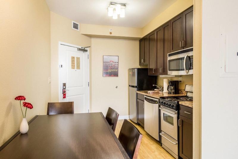 TownePlace Suites Dayton North image