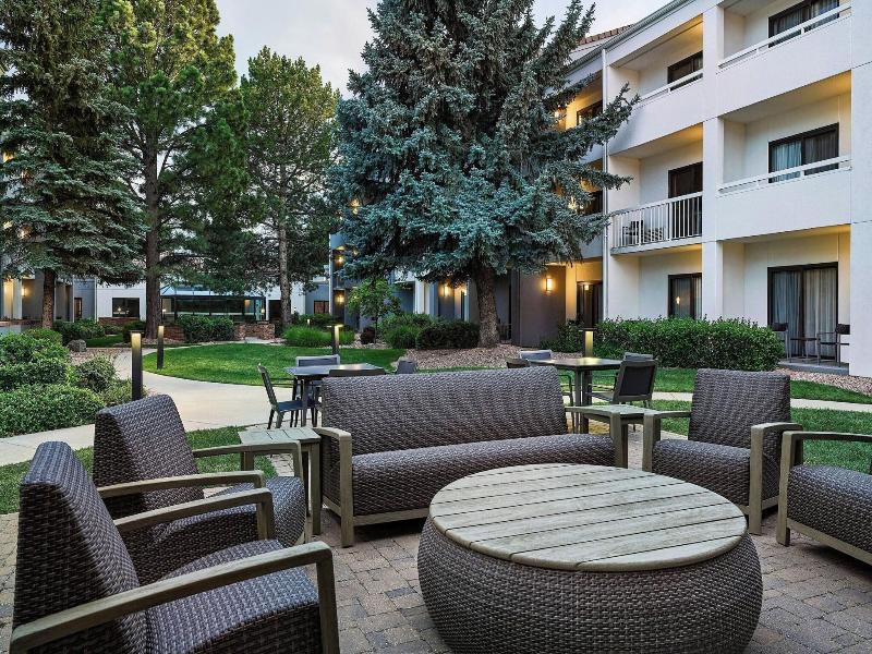 Courtyard Boulder