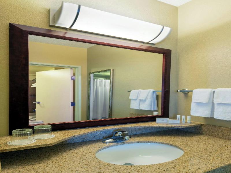 SpringHill Suites Boulder Longmont image