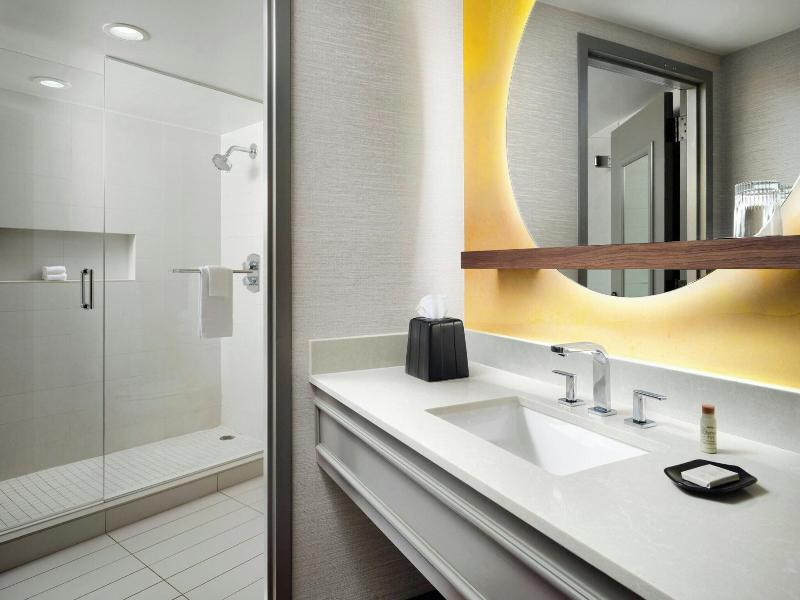 Renaissance Boulder Flatiron Hotel image