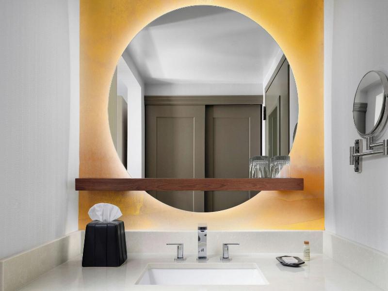 Renaissance Boulder Flatiron Hotel image 5