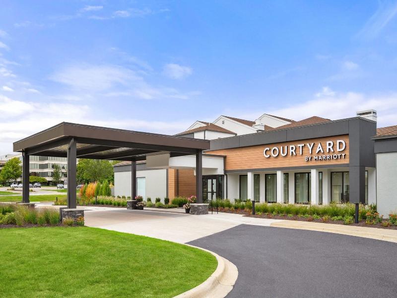 Courtyard Detroit Livonia image