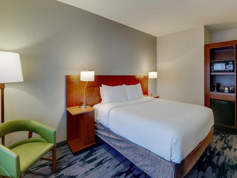 Fairfield Inn &Suites Fort Worth I-30 West,NAS JRB image