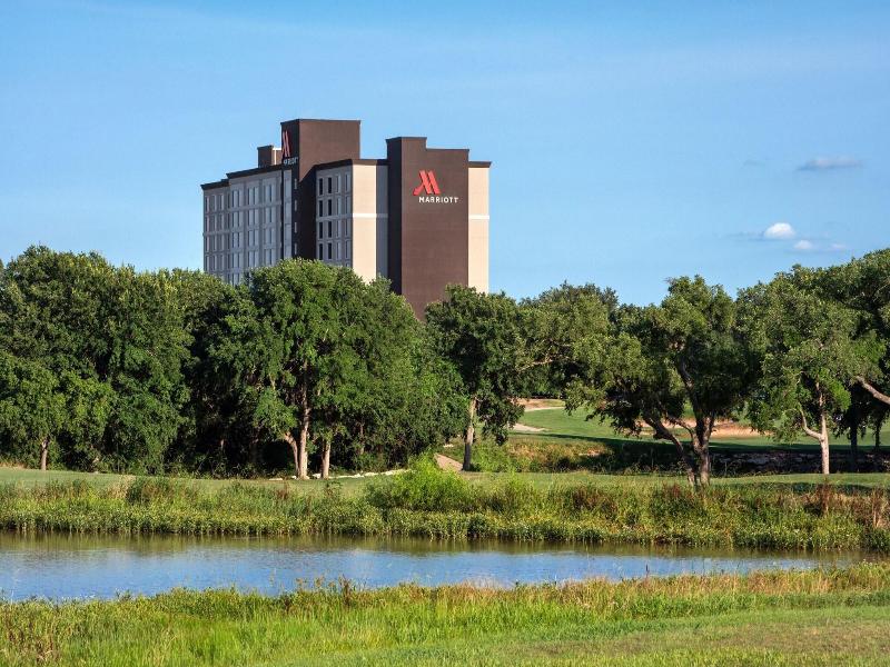 Dallas/Fort Worth Marriott Hotel & Golf Club image