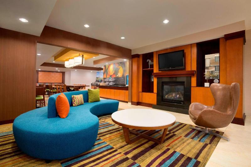 Fairfield Inn & Suites Fort Worth University Drive image