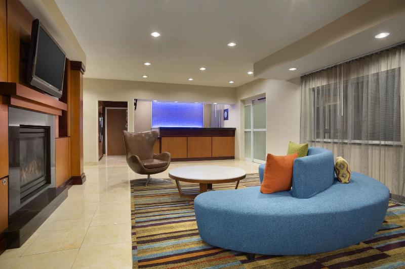 Fairfield Inn & Suites Fort Worth University Drive image