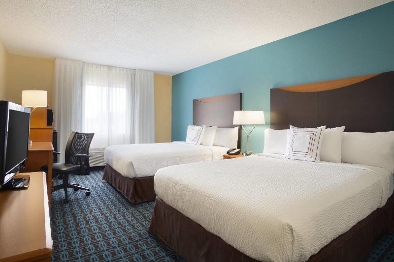 Fairfield Inn & Suites Fort Worth University Drive image