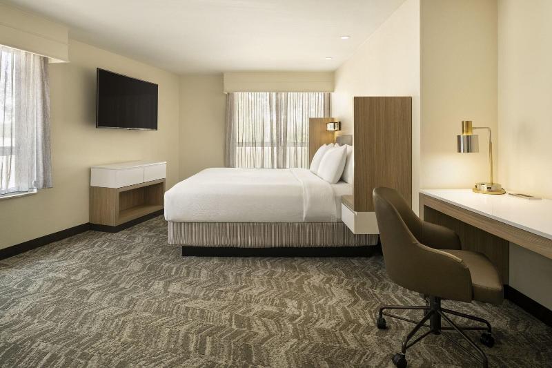 SpringHill Suites Fort Worth University image