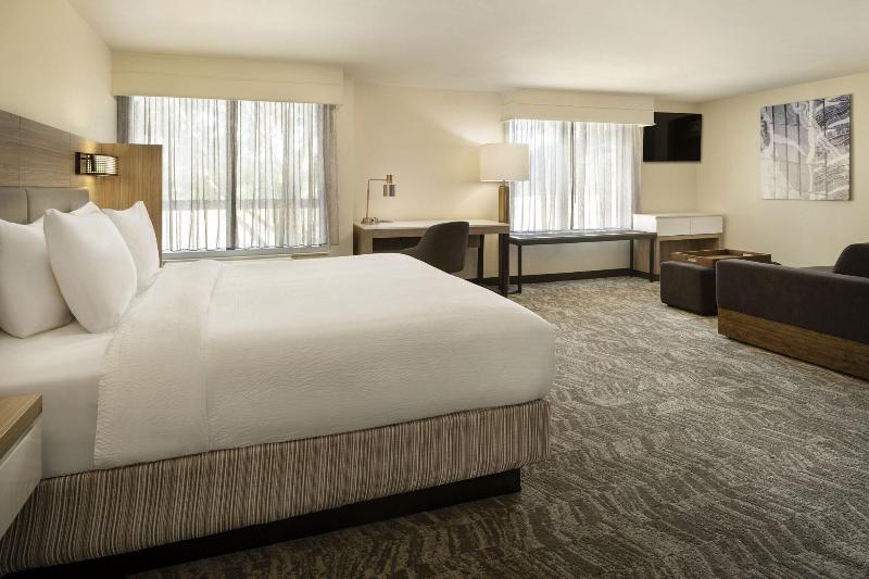 SpringHill Suites Fort Worth University image