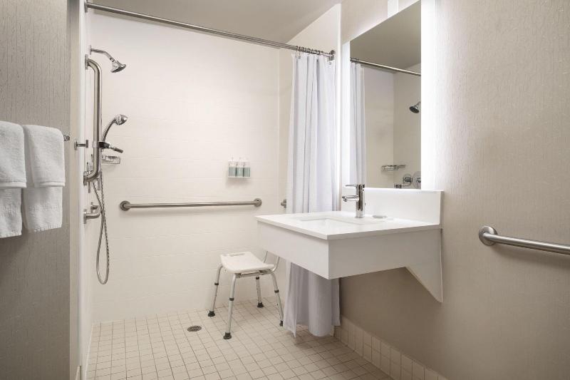 SpringHill Suites Fort Worth University image