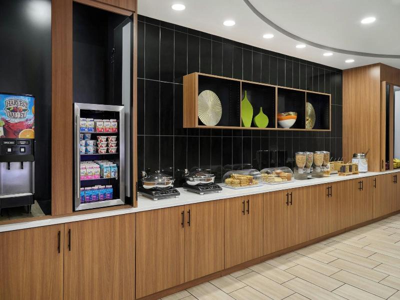 SpringHill Suites Detroit Southfield image