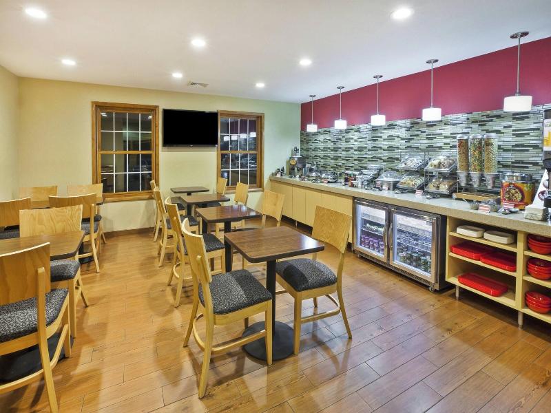 TownePlace Suites Detroit Livonia image
