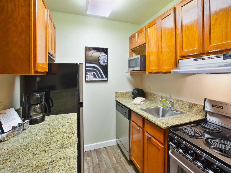 TownePlace Suites Detroit Livonia image