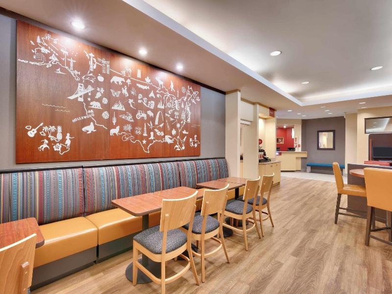 TownePlace Suites Elko image