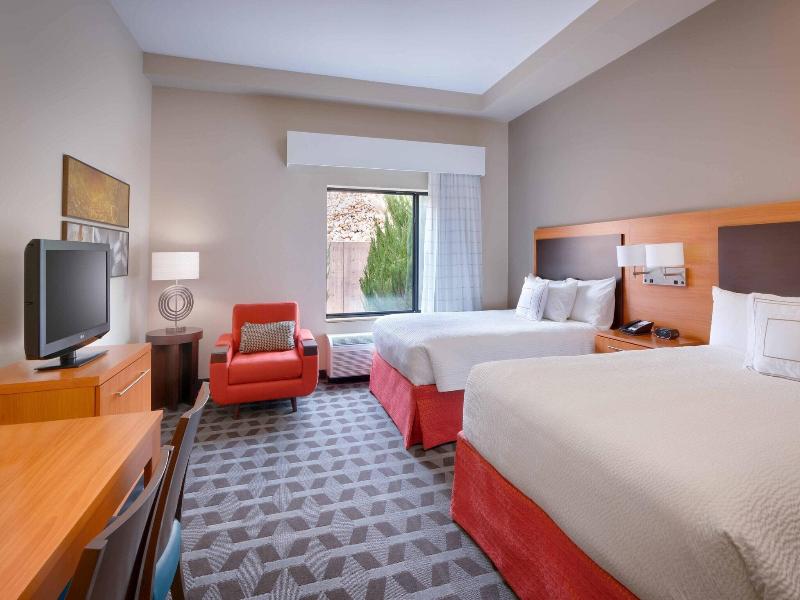 TownePlace Suites Elko image