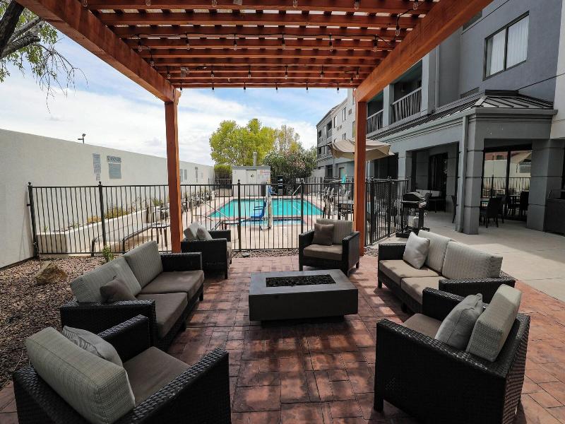 Courtyard El Paso Airport image