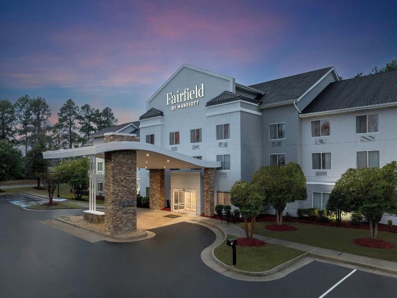 Fairfield Inn & Suites Emporia I-95 image