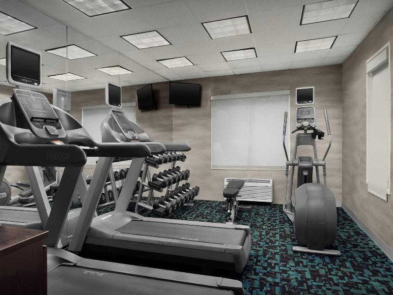 Fairfield Inn & Suites Emporia I-95 image 5