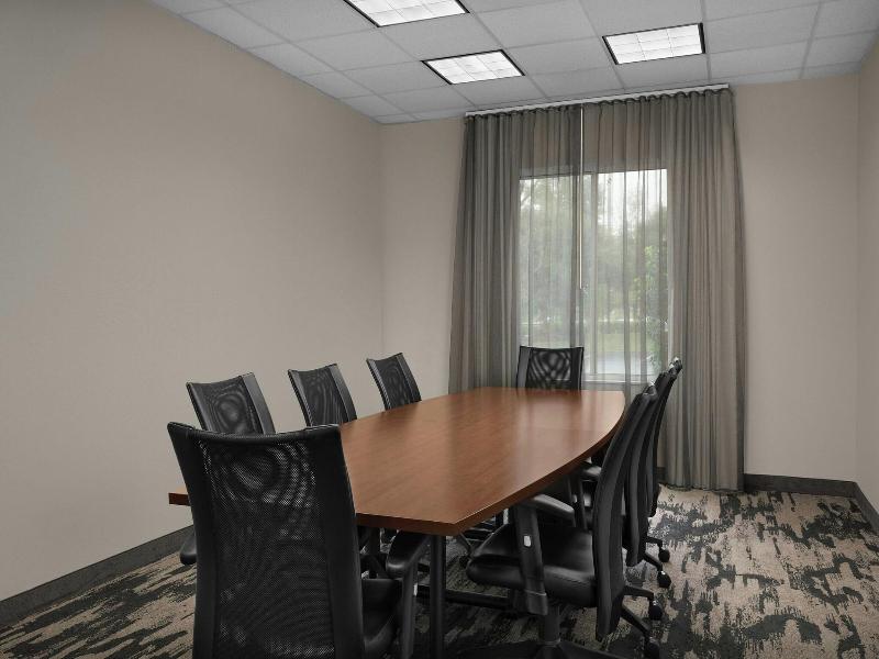 Fairfield Inn & Suites Emporia I-95 image