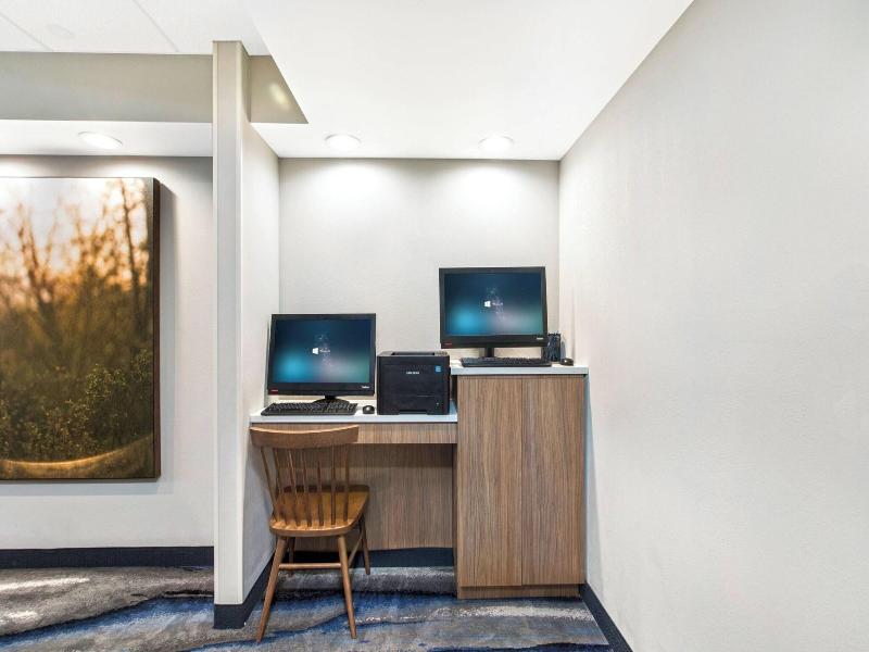 Fairfield Inn Evansville East image
