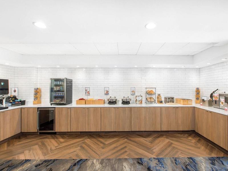 Fairfield Inn Evansville East image