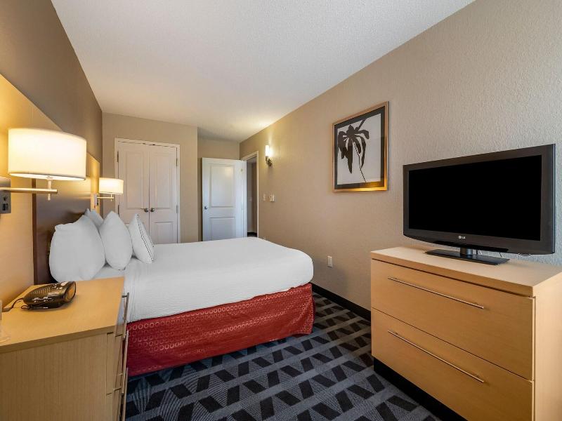 TownePlace Suites Vincennes image