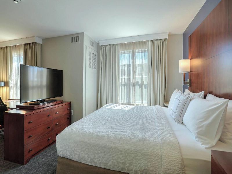 Residence Inn Woodbridge Edison/Raritan Center image