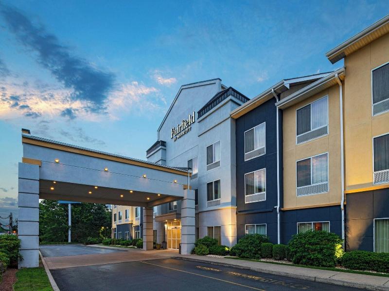 Fairfield Inn & Suites Edison-South Plainfield image