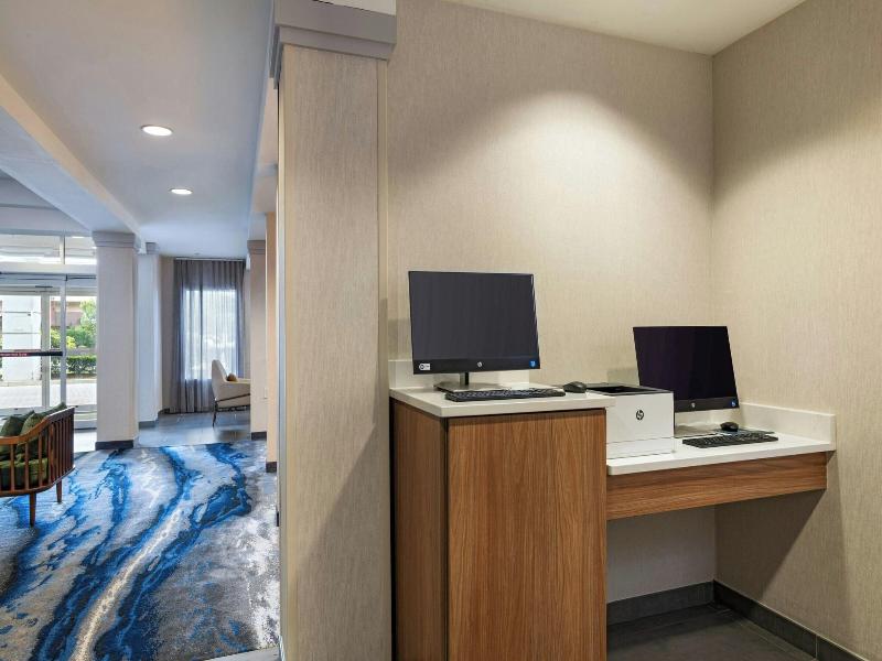 Fairfield Inn & Suites Edison-South Plainfield image