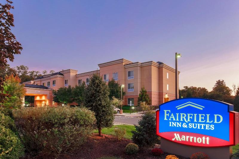 Fairfield Inn & Suites Mahwah image