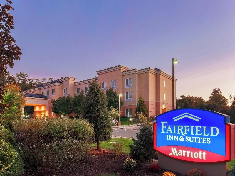 Fairfield Inn & Suites Mahwah image
