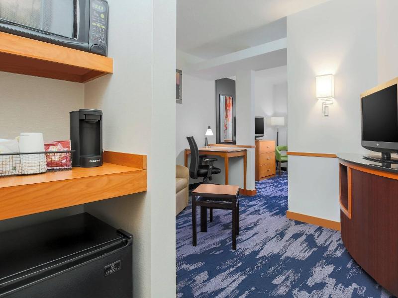 Fairfield Inn & Suites Mahwah image