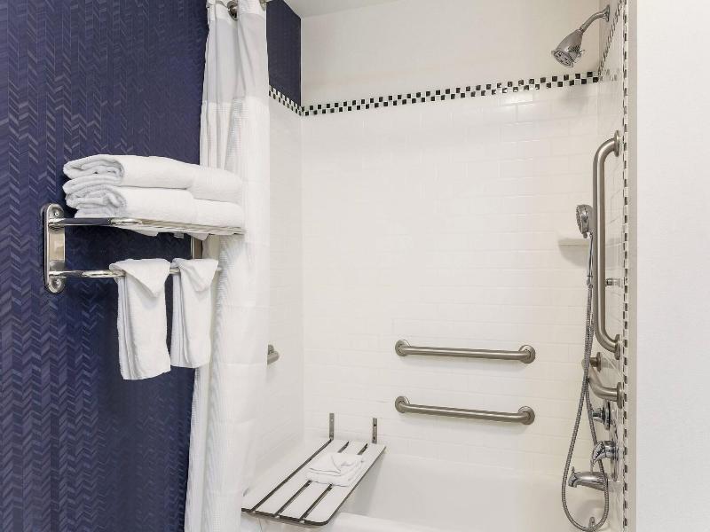 Fairfield Inn & Suites Mahwah image