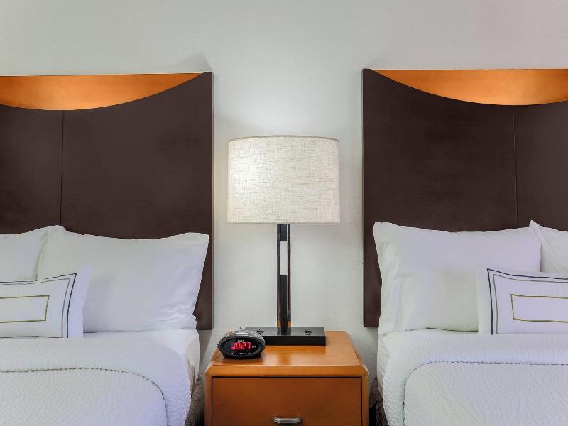 Fairfield Inn & Suites Mahwah image