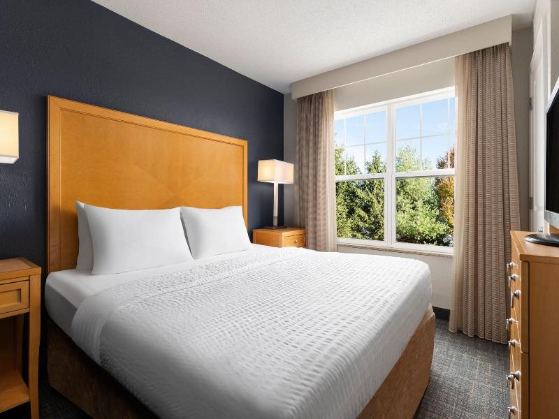 Residence Inn Neptune at Gateway Centre image